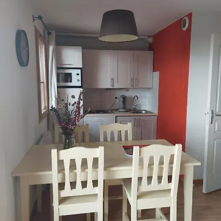 Before Sunrise 2 Et Parking Prive *